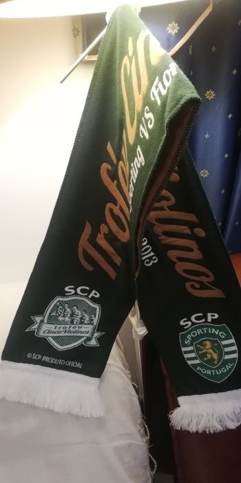 Cachecol sporting trofeu 5 violinos