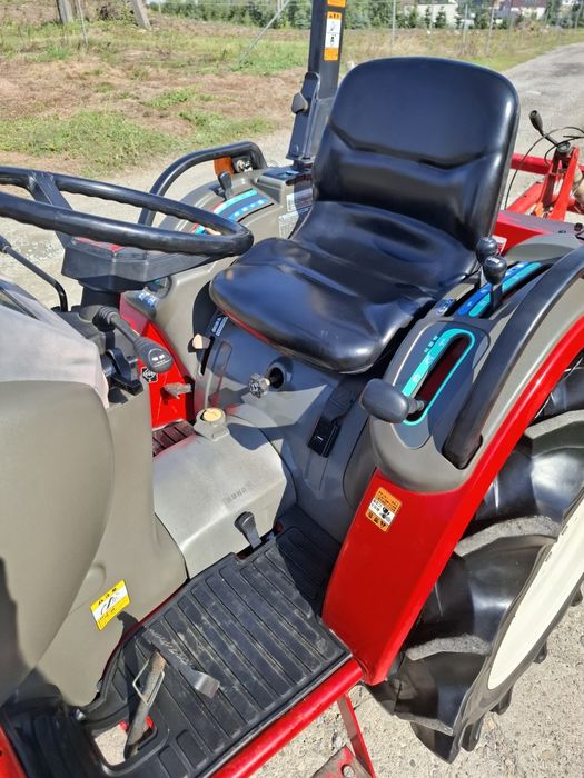 Traktorek traktor japoński RATY 4x4 Yanmar F210 piękny wspomaganie rew