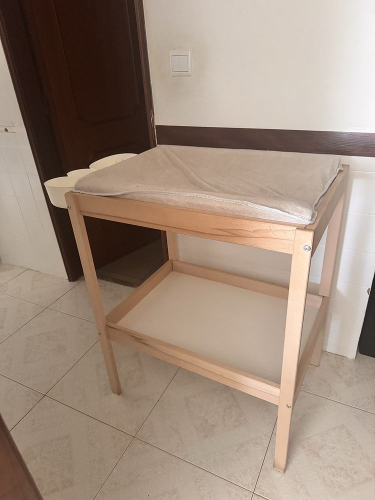 Muda fraldas/Trocador + banheira