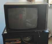 TV relíquia dos anos 80!