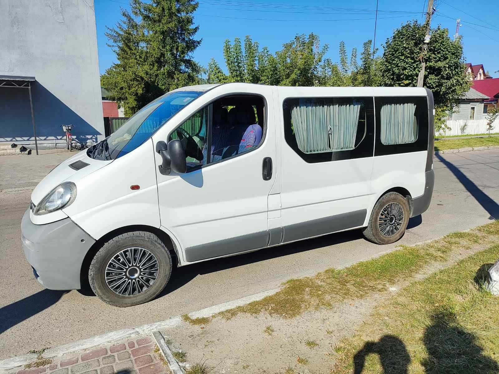 Opel Vivaro 2006
