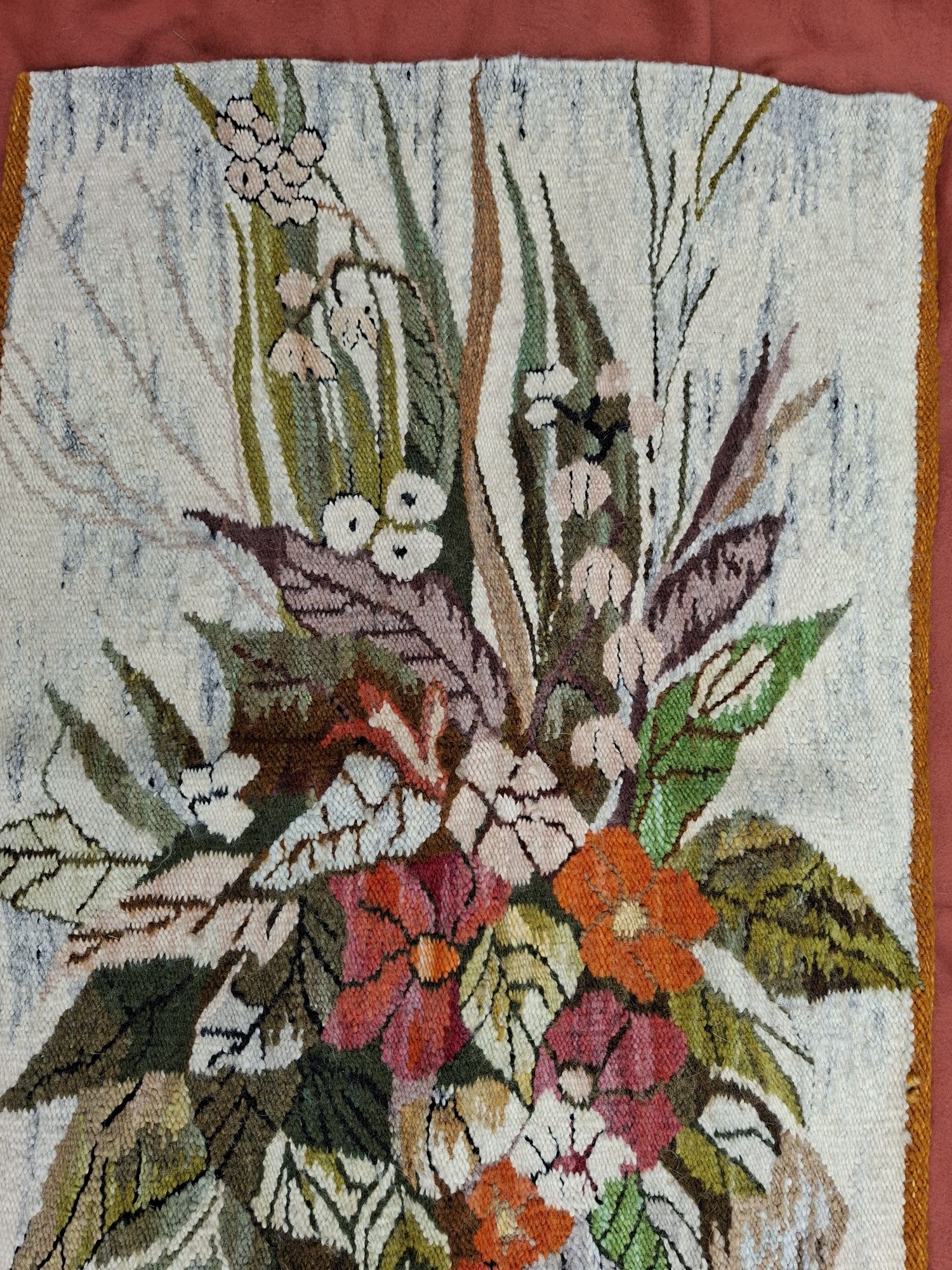 Gobelin/kilim "Kwiaty polne" lata 70-te XX wieku