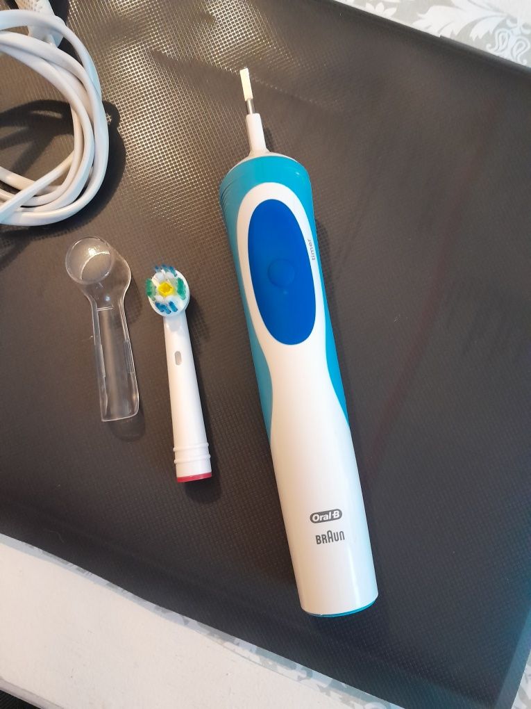 Szczoteczka Oral -B Braun