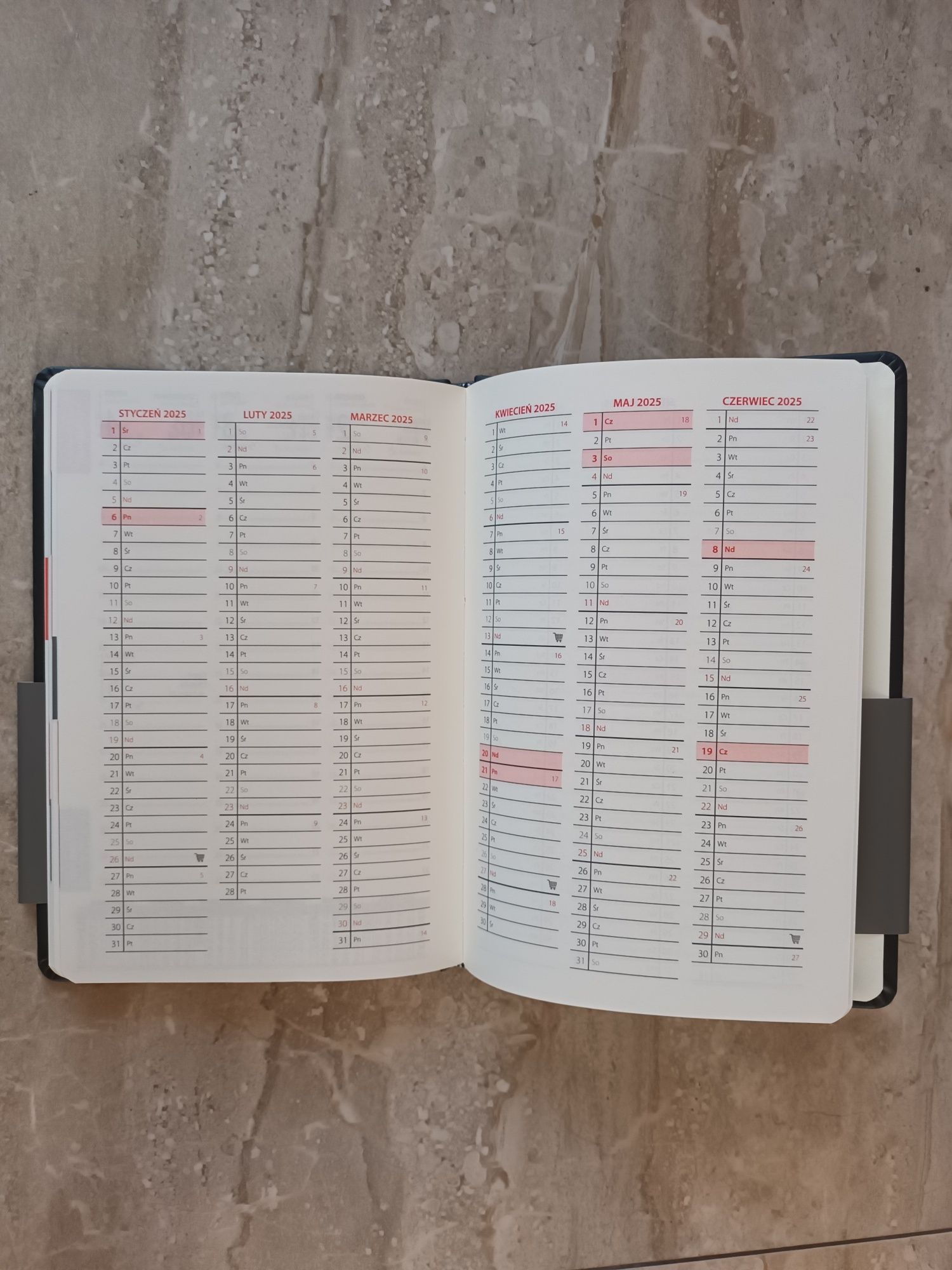 Kalendarz książkowy 2024r
