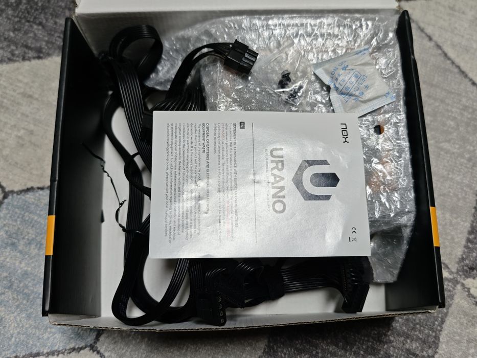 Fonte de alimentação Nox Urano 650watts