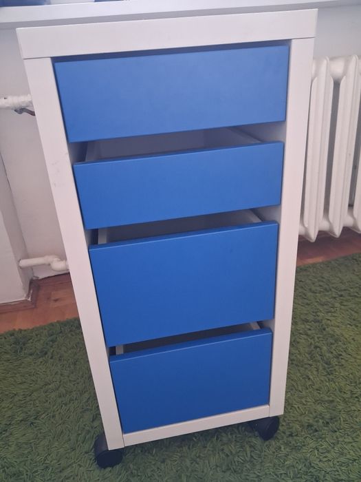 Ikea komoda z szufladami kółka