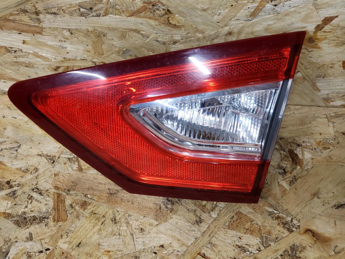 Фонарь внутренний правая сторона Ford Fusion 2011 - 2023 разборка