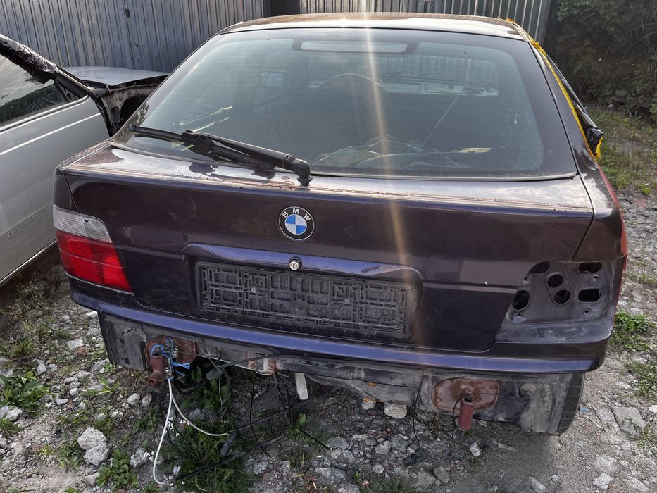 Klapa tylna tylnia bmw e36 compact kompakt idealna bez rdzy technoviol