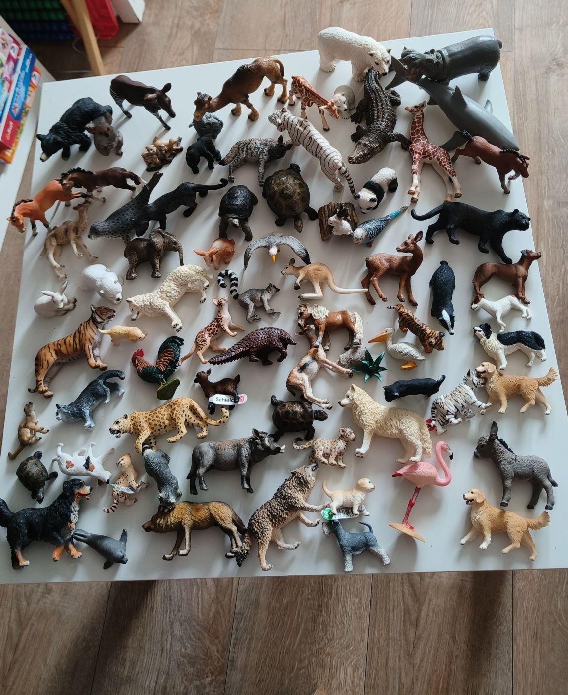 Figurki zwierząt schleich/collecta