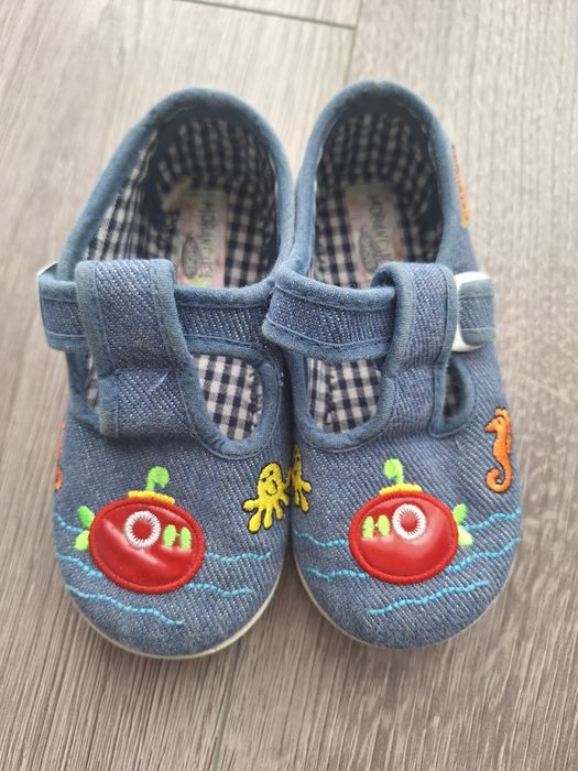 Кросівки взуття набір 25 розмір