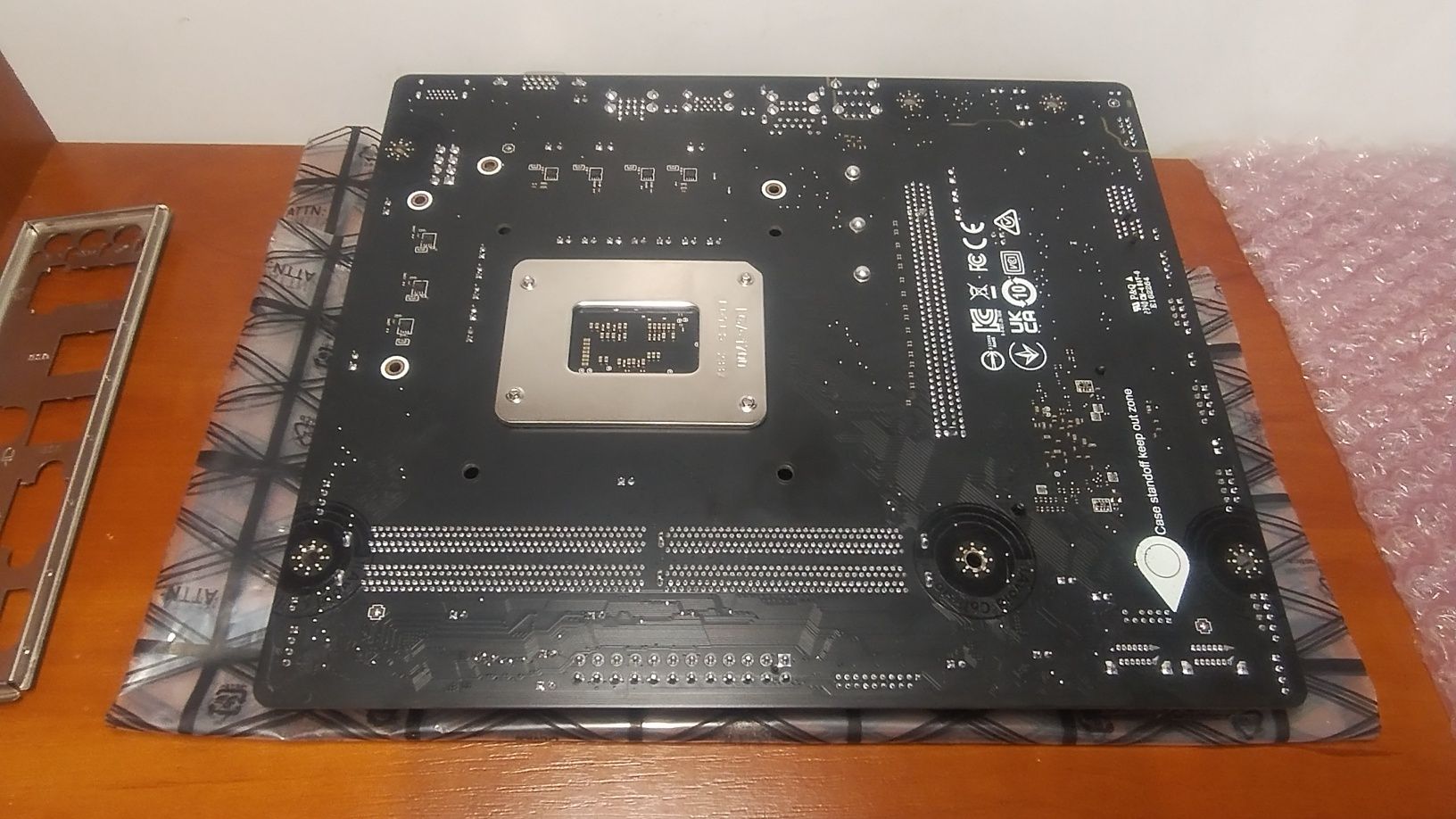 Материнська плата MSI PRO H610M-E DDR4
