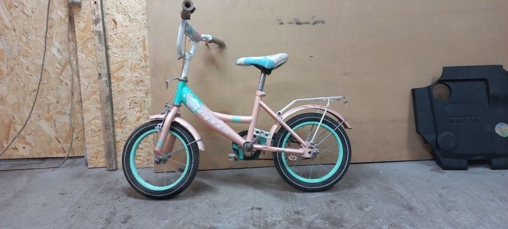 Продам детский велосипед 3-5 лет.