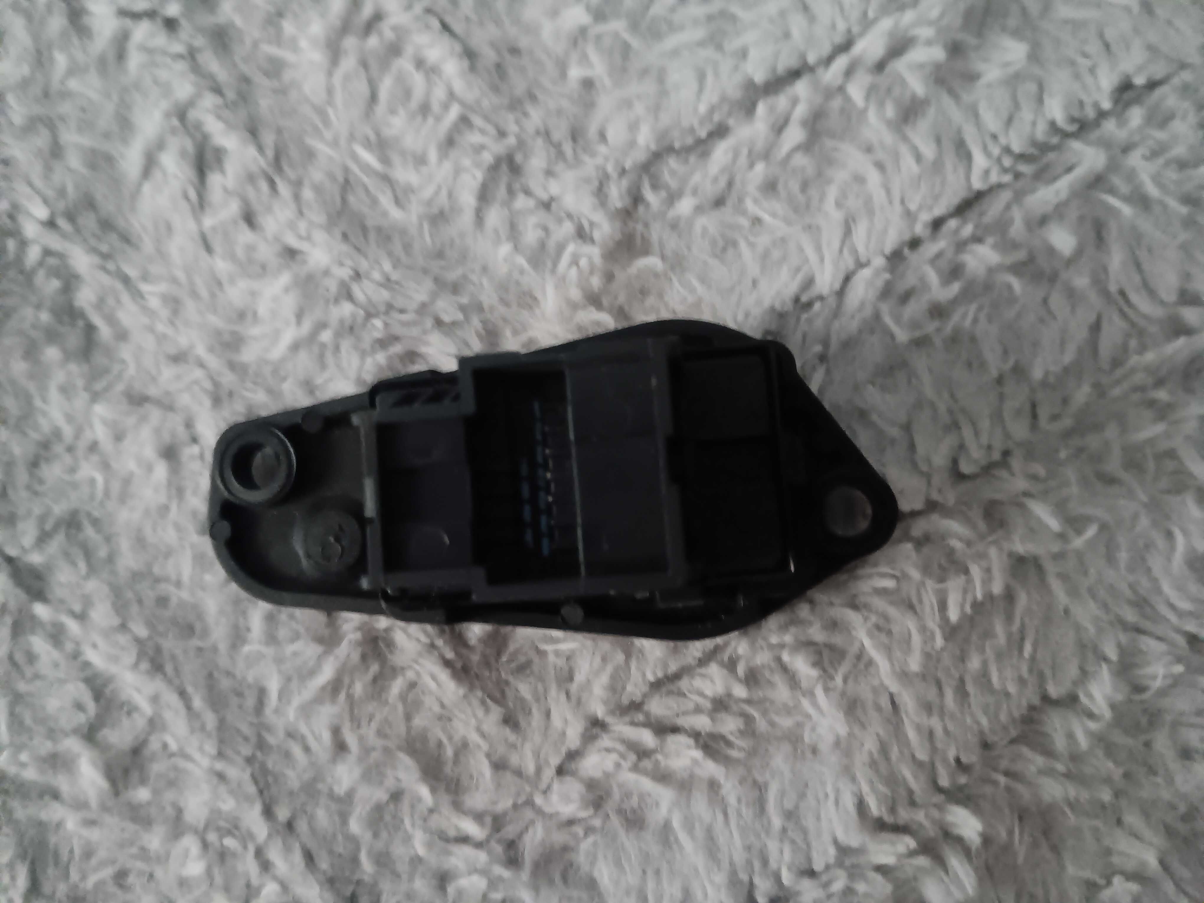 Botoes retrovisores eléctricos citroen saxo