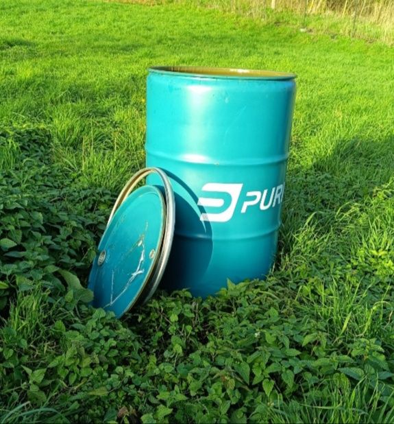 Beczka metalowa 200 litrów