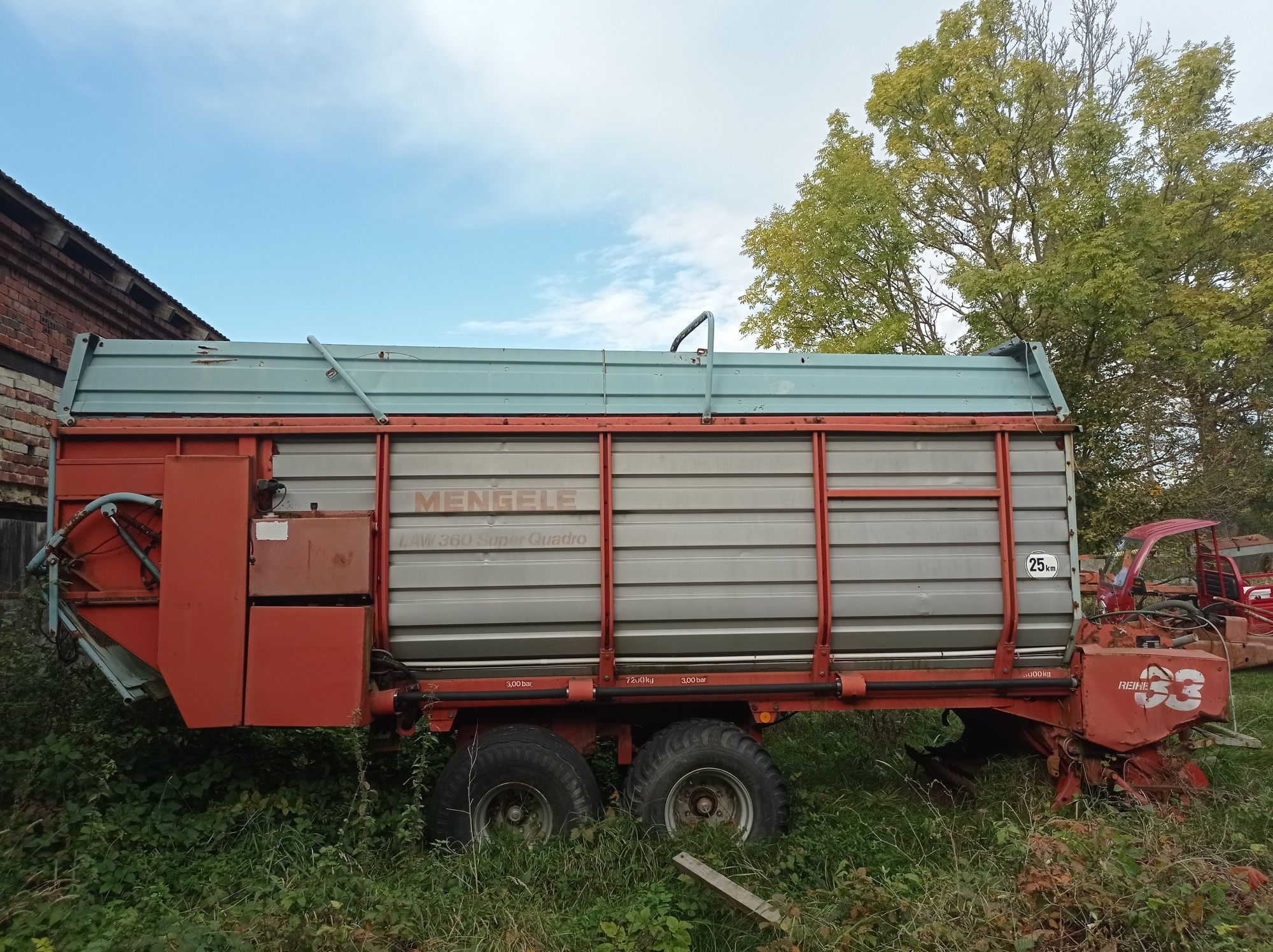 Przyczepa objętościowa. Mengele LAW 360