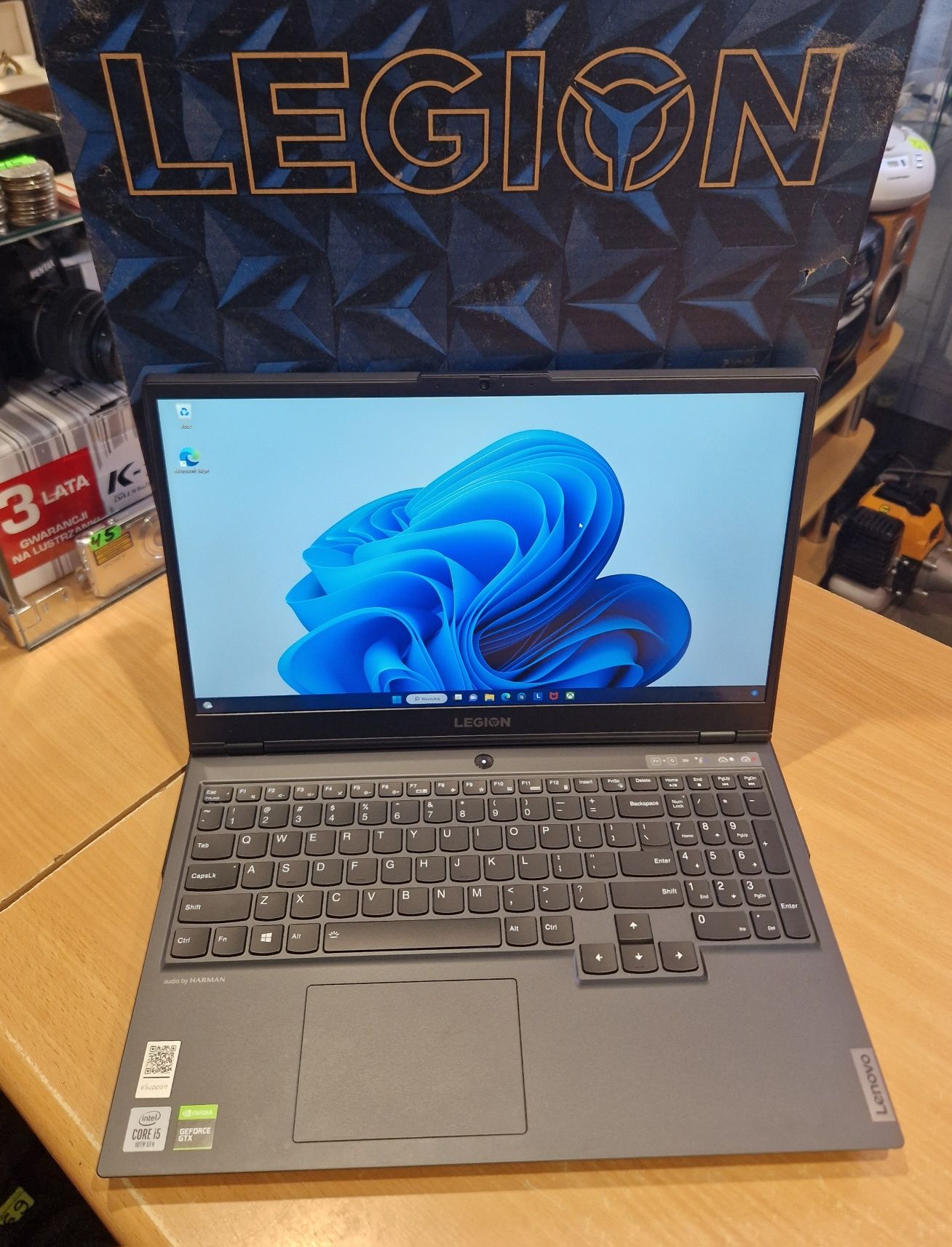 Laptop Gamingowy Lenovo Legion - 8GB RAM / 512GB SSD - i5 - GTX1660Ti