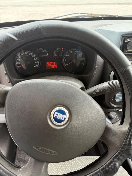 Fiat Doblo Multijet 5 Lugares – 2005
