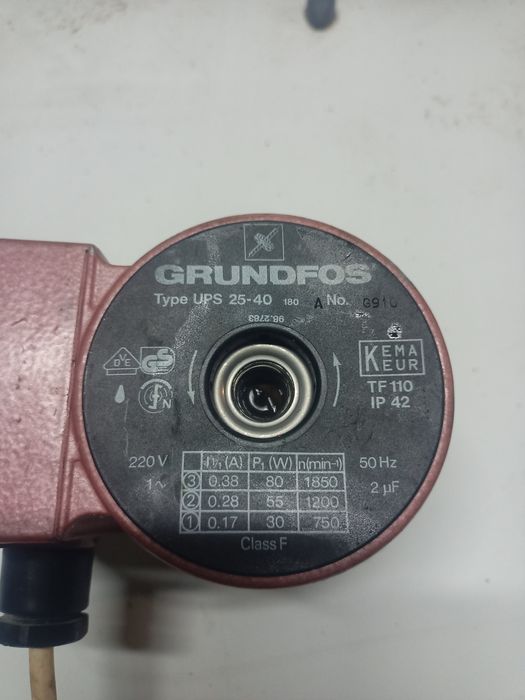 Насос Циркуляційний Grundfos 25-40