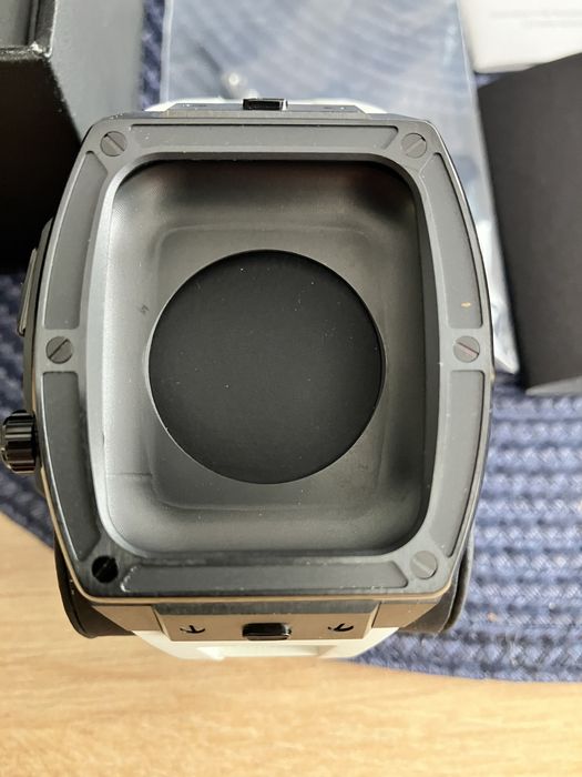 Zestaw do Apple Watch 44/45 mm – ramka stalowa + pasek