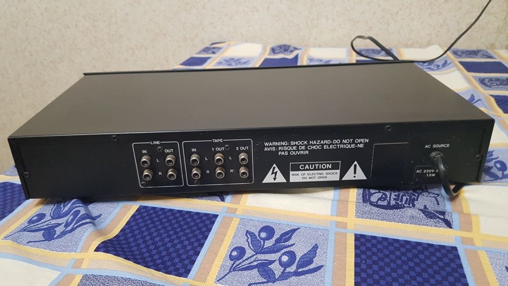 Эквалайзер sound tech aql300