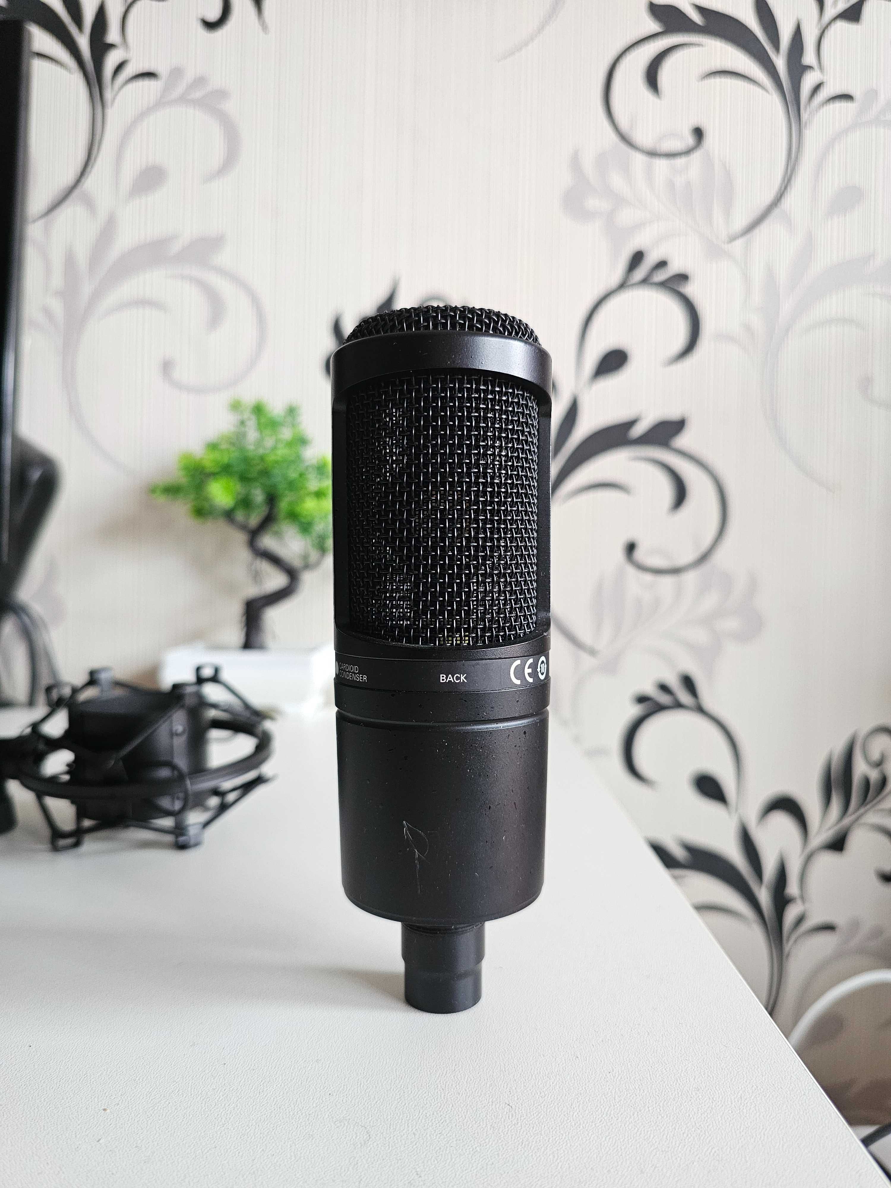 Студійний конденсаторний мікрофон Audio-Technica AT2020