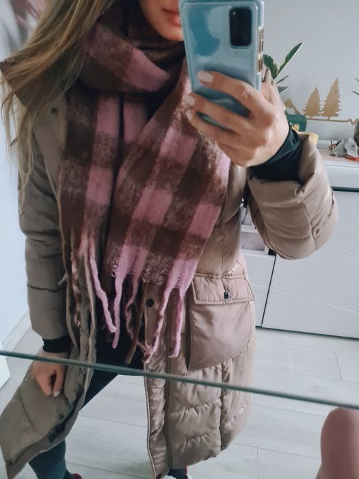 Piękny szal wiosenny pudrowy różowy brązowy krata kratka w kratę
