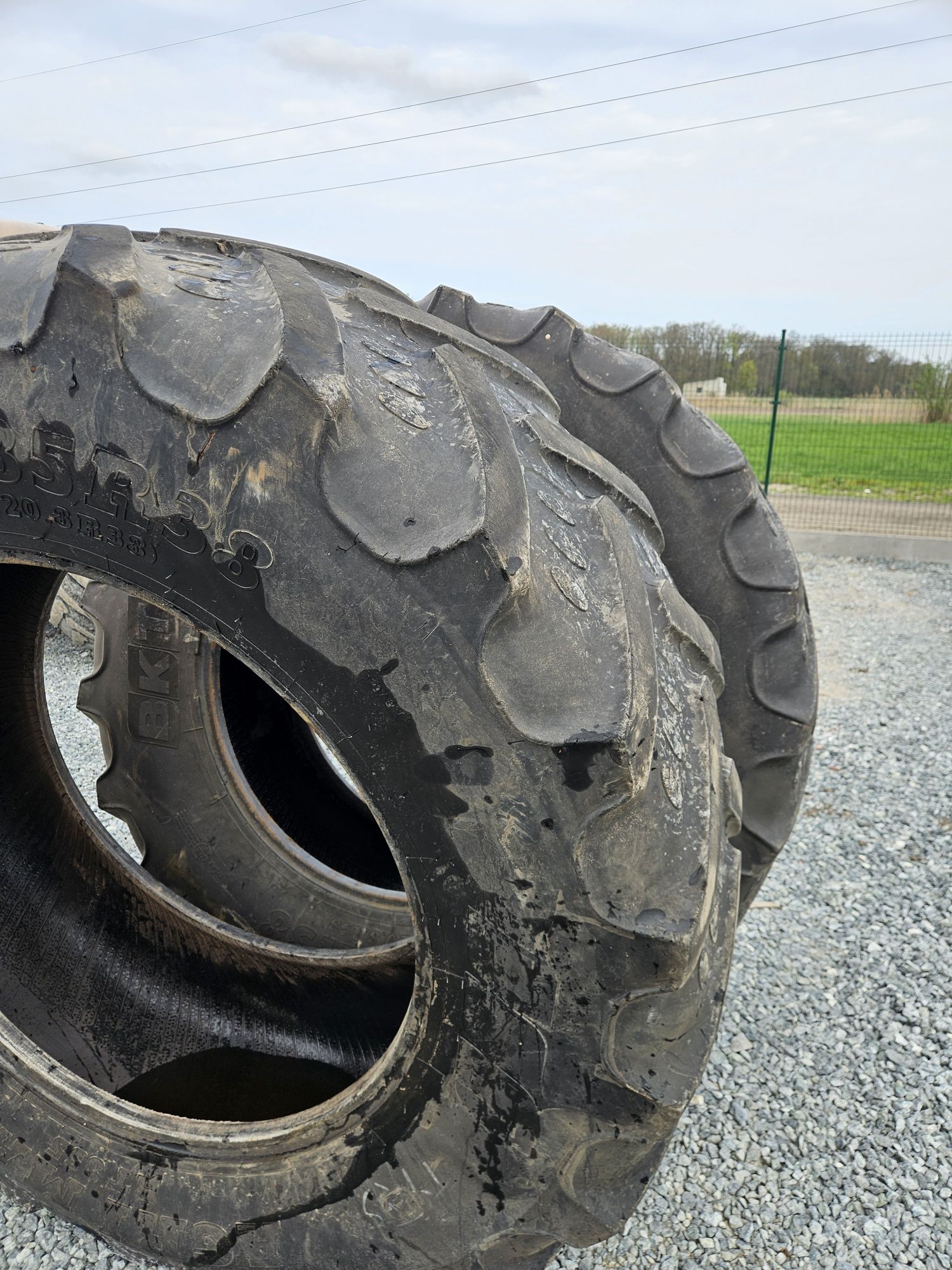 Opony opona BKT RT 855  520/85R38. 20.8R38