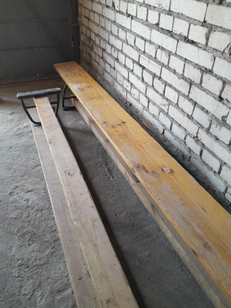 Dwie ławki używane