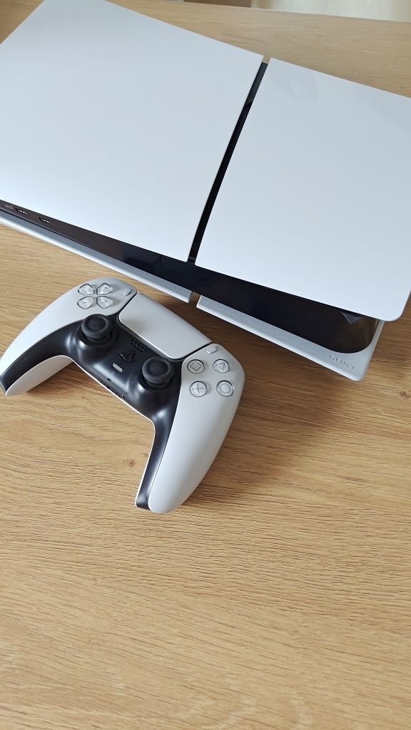 PlayStation 5 Slim 1tb super stan gwarancja napęd slim