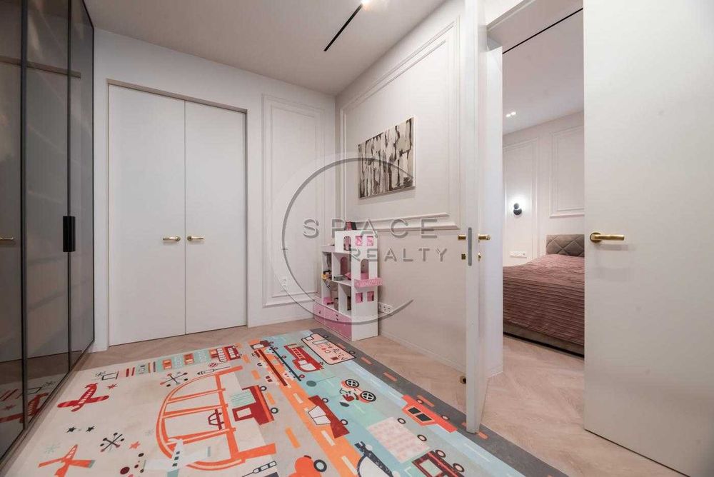 Оренда 4к-квартири 155м2 вул.Срібнокільська 14а Дарниця метро ОСОКОРКИ