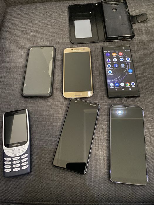 Смартфон Samsung Galaxy A40,S7