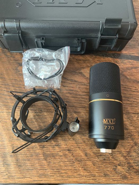 Microfone Condensador MXL 770