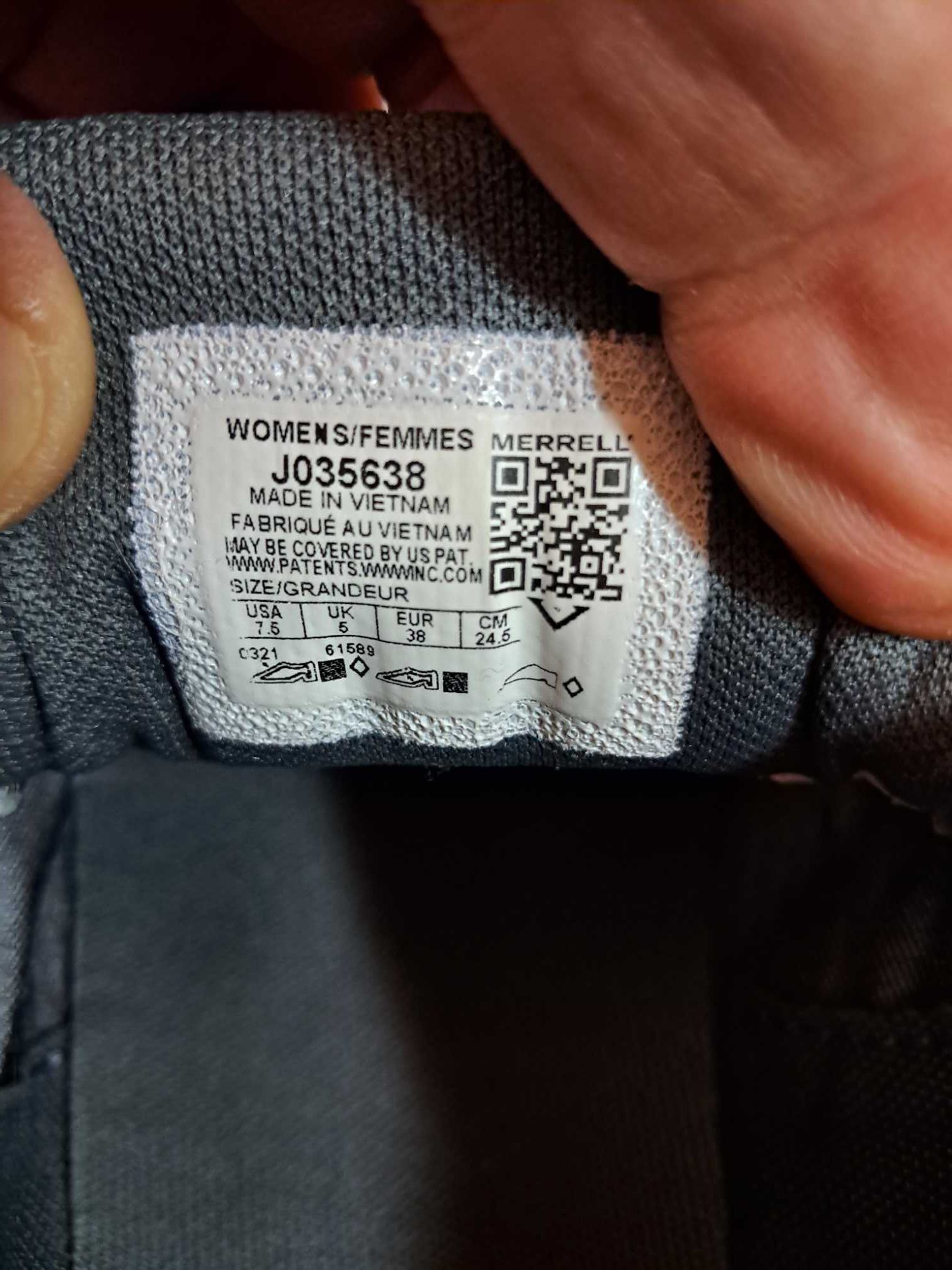 Детские Кроссовки Merrell оригинал размер 38