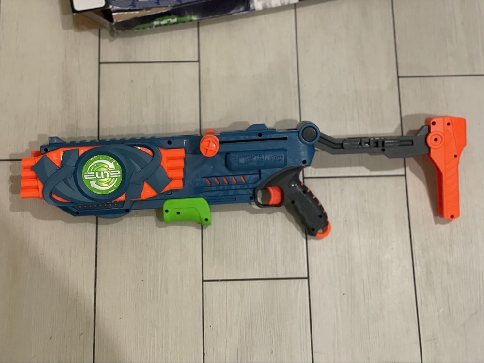 Бластер Nerf Elite