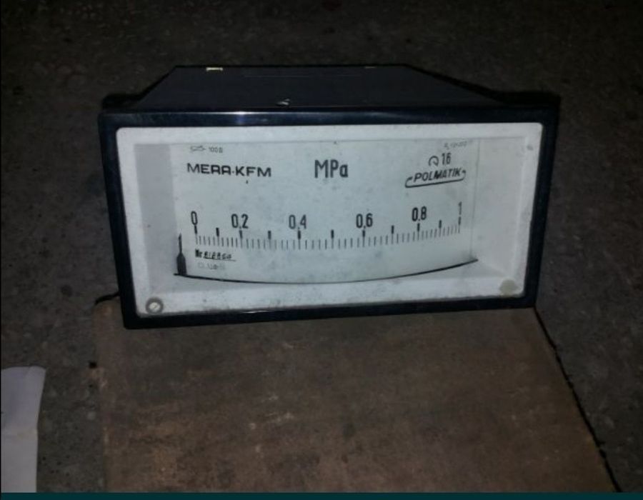 Miernik ciśnienia Mera KFM do 1MPa Polmatik.