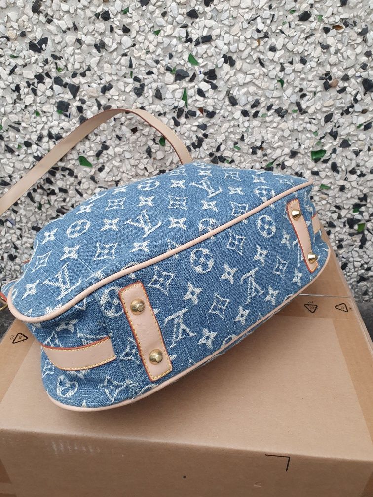 Toreba LV Louis Vuitton do ręki.