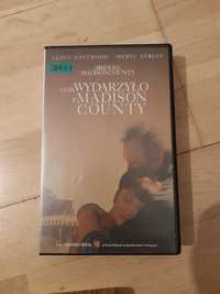 kaseta video VHS z filmem "Co się wydarzyło w Madison Country"