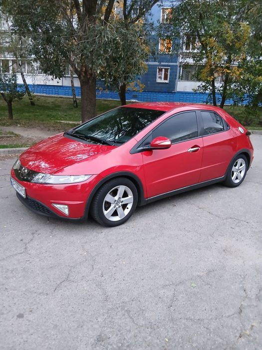 Продам Honda civic 5d