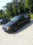 BMW e39 520i seria 5 rok 2001 czarne (cosmosschwarz) benzyna automat