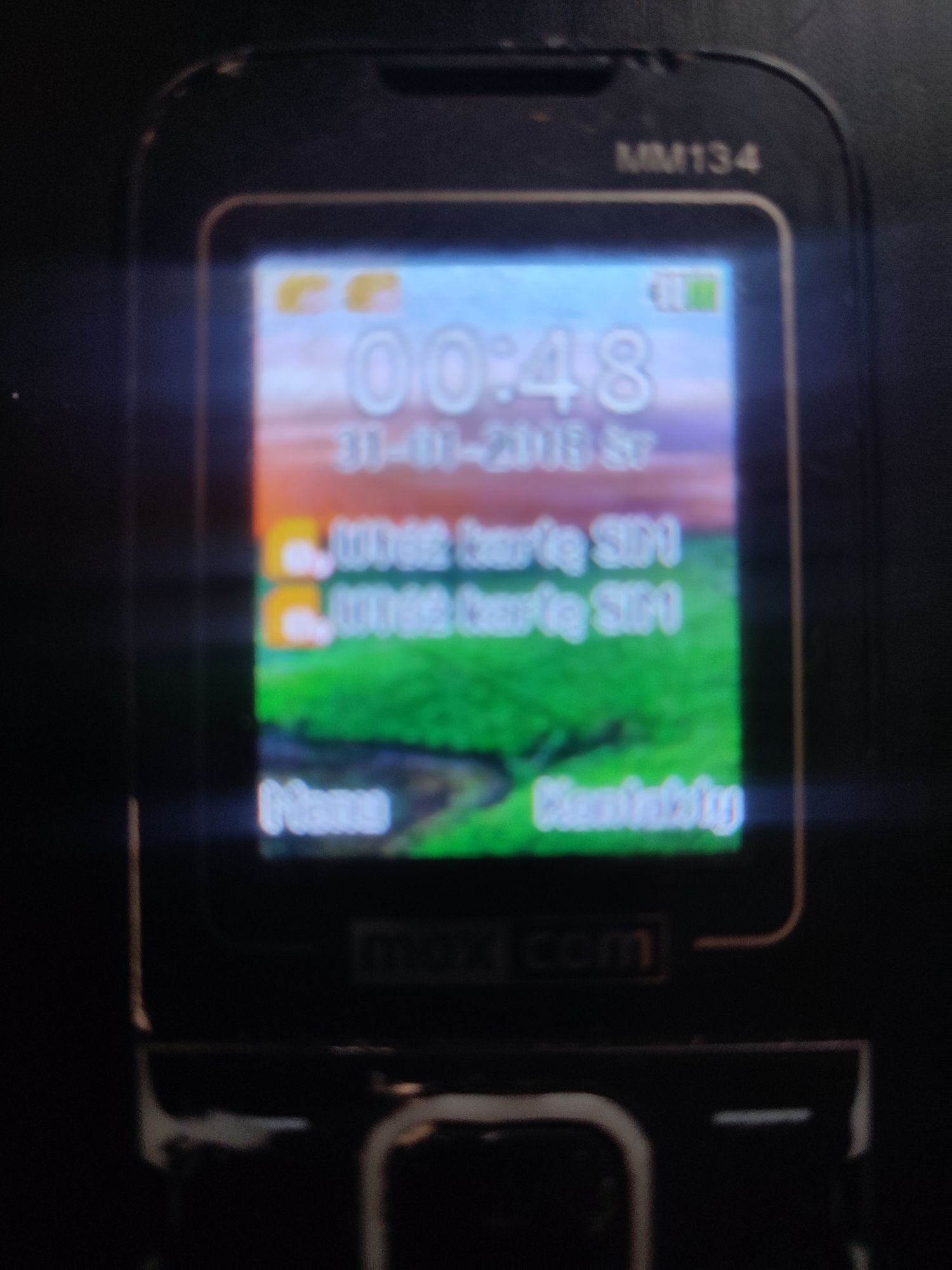 Maxcom telefon z guzikami