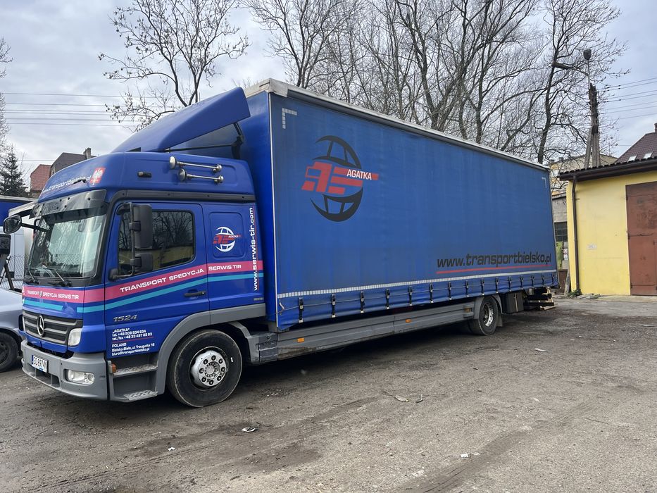 Mercedes Aego 1523/1528  Firana 23 palety, otwierany dach