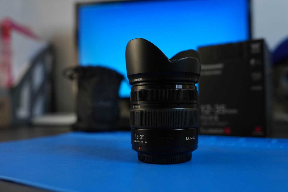 Об'єктив Panasonic Lumix G 12-35mm, f2.8, 2 версія, повний комплект.