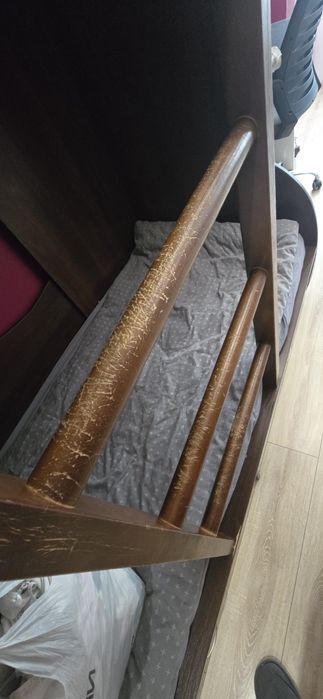 Двоярусне ліжко.  Двохповергове ліжко.  Дитяче ліжко