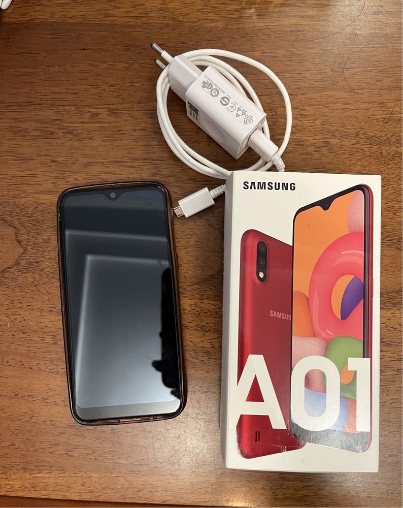 Samsung A01. Самсунг