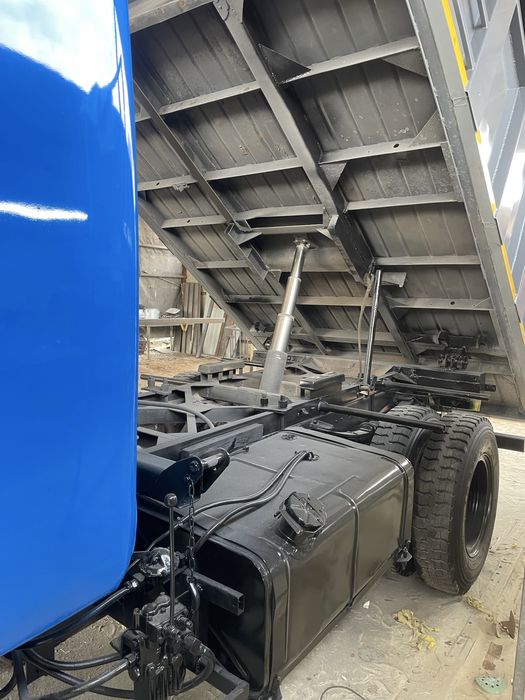 Продам зил самосвал