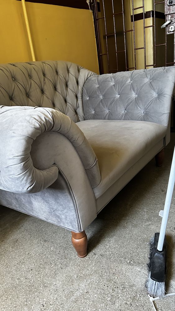 Sofa w idelanym stanie