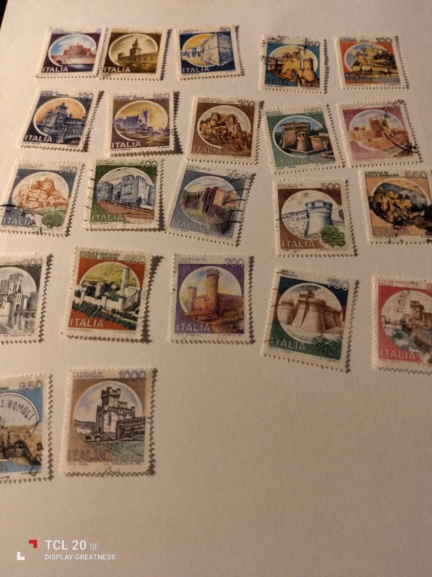 Filatelia -selos de coleção. Castelos de Itália.