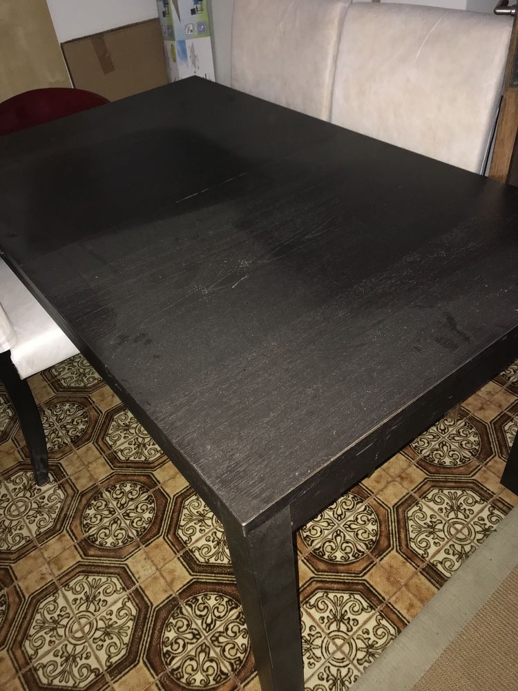 Mesa e cadeiras ikea