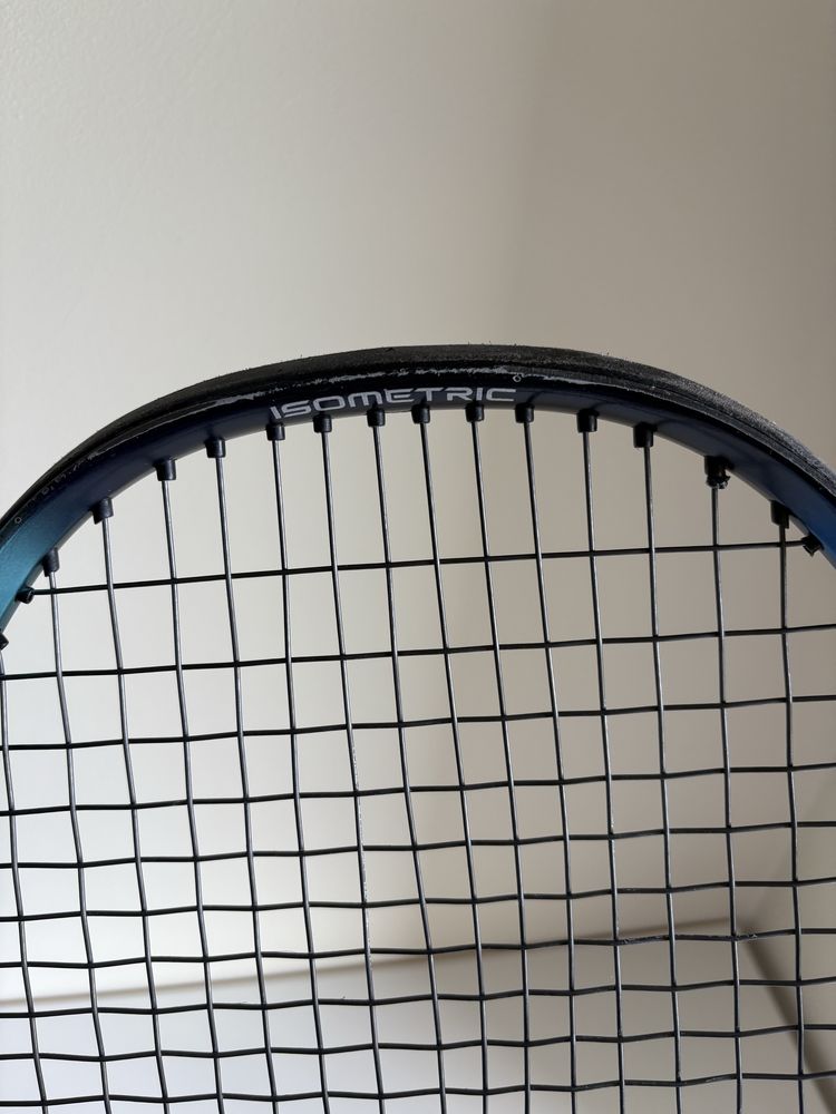 Yonex ezone 100 L2 300gm