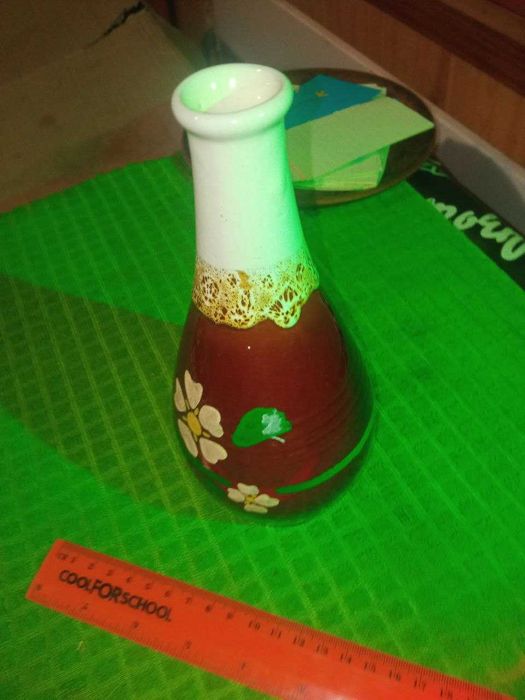 Продам вазочку на квіти  бу .